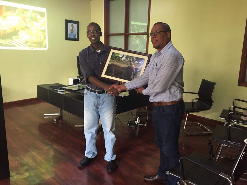 South African Delegation At The Tomosi's Farm South African Delegation At The Tomosi's Farm