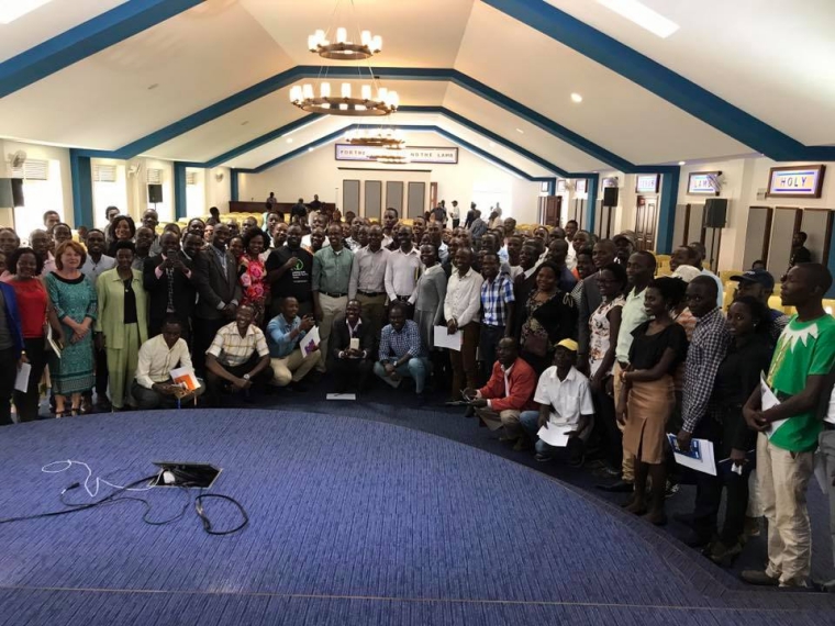 First Public Lecture on Gaining Scale Held At Tomosi Group First Public Lecture on Gaining Scale Held At Tomosi Group